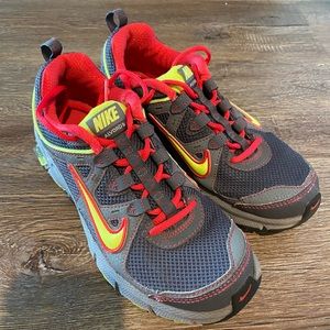 Nike Alvie’s 9 Trail Shoes